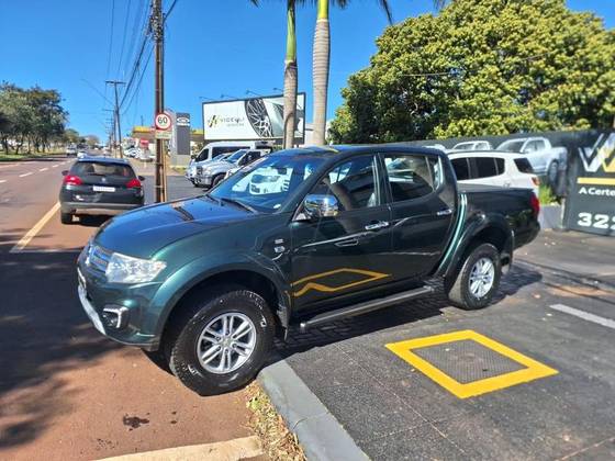 MITSUBISHI L200 TRITON 3.2 HPE 4X4 CD 16V TURBO INTERCOOLER DIESEL 4P AUTOMÁTICO MITSUBISHI L200 TRITON 3.2 HPE 4X4 CD 16V TURBO INTERCOOLER DIESEL 4P AUTOMÁTICO